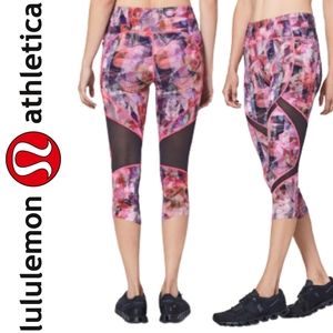 Lululemon On Pace Crop *21"

Sun Dazed Multi Pink